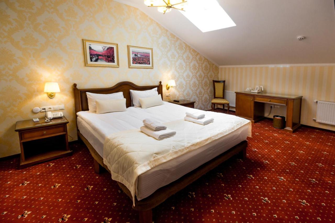 Fenix Town Hotel Vinnicja Kültér fotó