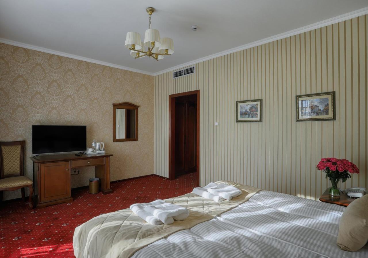 Fenix Town Hotel Vinnicja Kültér fotó