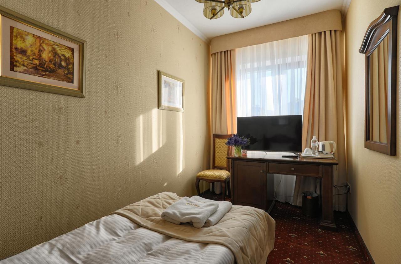 Fenix Town Hotel Vinnicja Kültér fotó